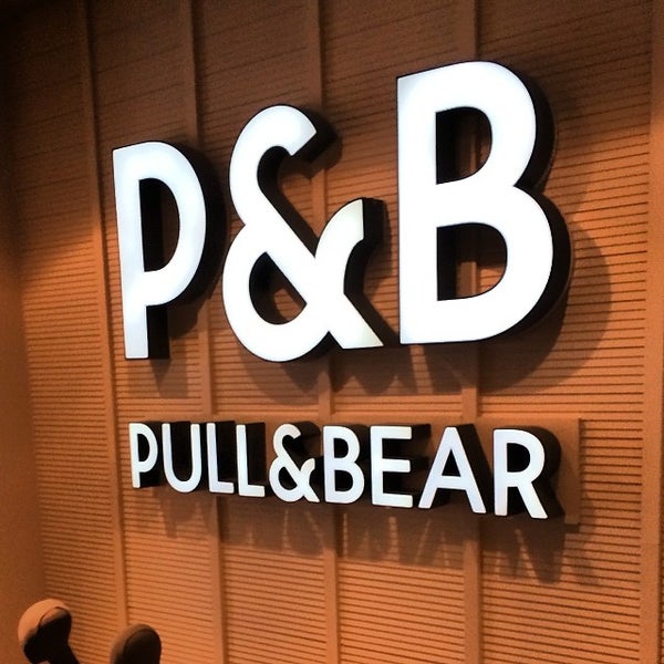 pull and bear vestiti