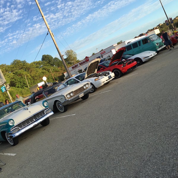 Norwin Hills Car Cruise (Now Closed) Irwin, PA