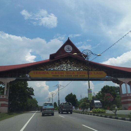 Photos At Plaza Tol Ayer Keroh Kampung Ayer Keroh Melaka