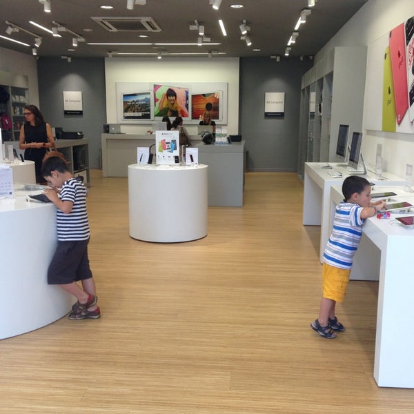 AS Computer MacCenter. Apple Premium Reseller - Electronics Store