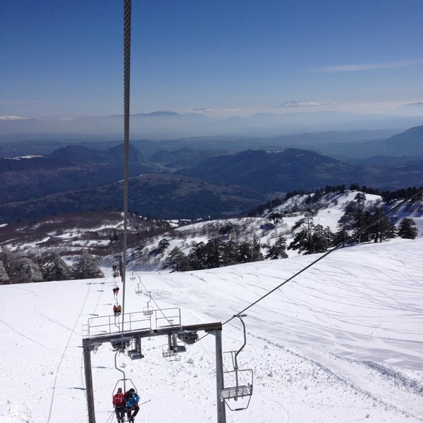 Центр горнолыжного спорта в германии 7. Хаб Ski Center Алиса.
