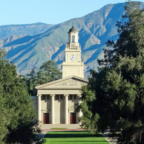 Memorial Chapel, University of Redlands - Church in North Redlands