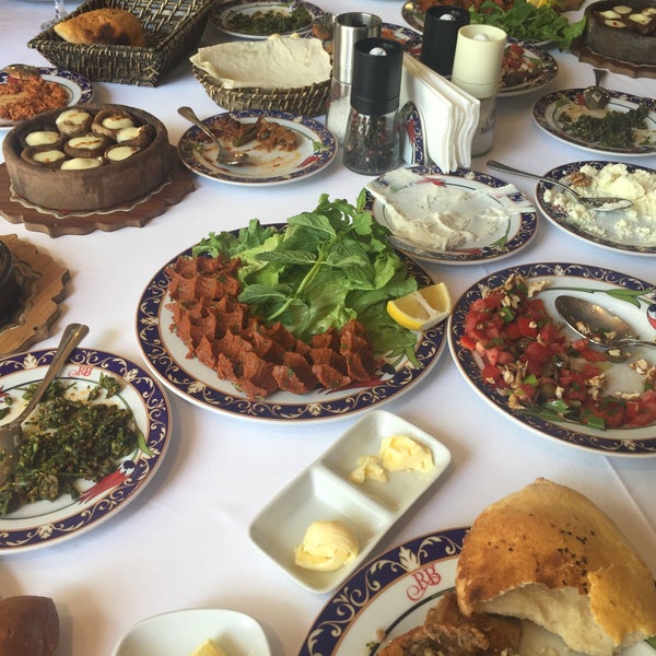 Foto tomada en Ramazan Bingöl Et Lokantası  por Hilal Y. el 8/5/2016