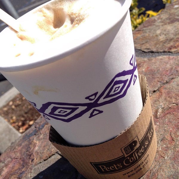 Photo taken at Peet&#39;s Coffee &amp; Tea by Pamela C. on 7/14/2015