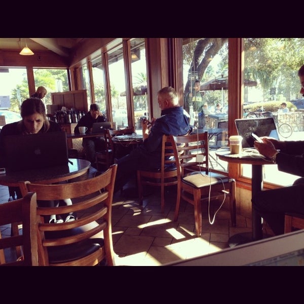 Photo taken at Peet&#39;s Coffee &amp; Tea by Pamela C. on 1/22/2014