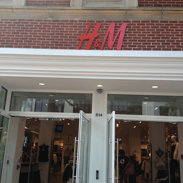 h and m town