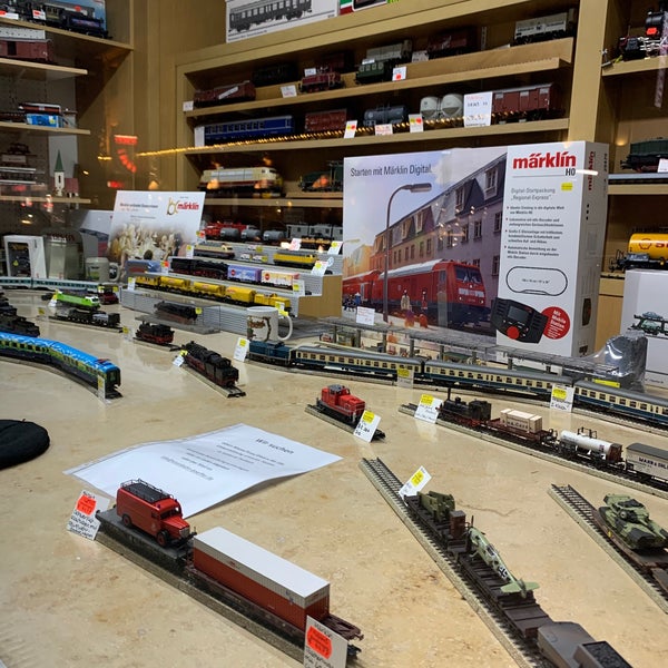 Eisenbahn Dorffler Spielwarenladen In Nuremberg
