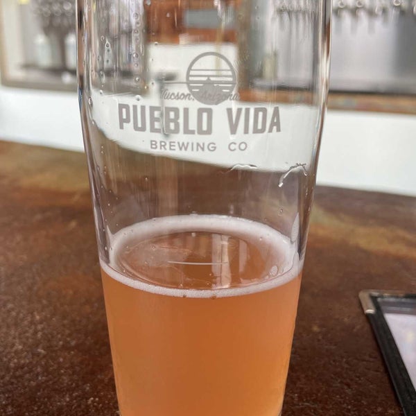 9/25/2021 tarihinde The Brew Mamaziyaretçi tarafından Pueblo Vida Brewing Company'de çekilen fotoğraf