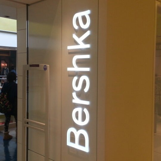 Bershka 閉業 船橋市 千葉県