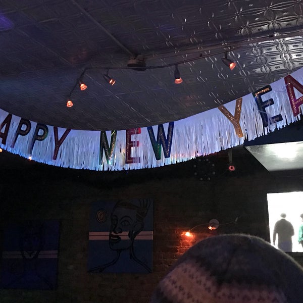 1/2/2018 tarihinde Cheko V.ziyaretçi tarafından Posh Bar &amp; Lounge'de çekilen fotoğraf
