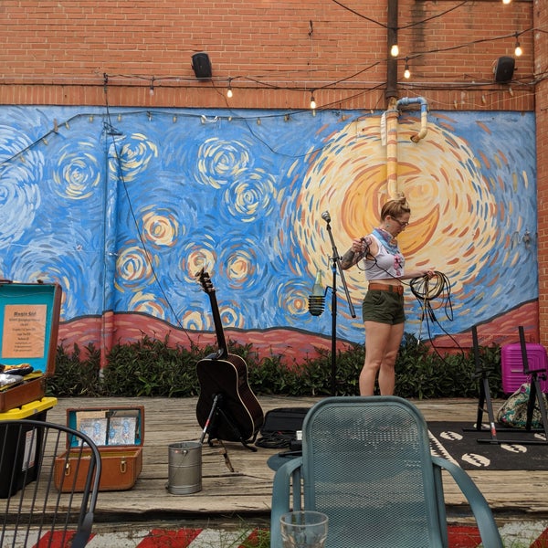 Revolution Cafe & Bar - Downtown Bryan - 8 tips from 475 visitors