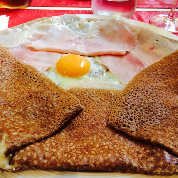 Photo taken at La Creperie d&#39;Auriane by Silvia L. on 6/6/2015