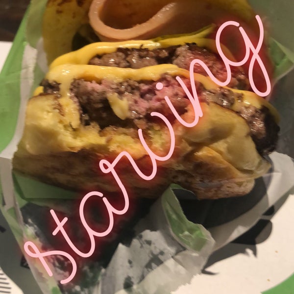 Das Foto wurde bei Cabana Burger von Ietto N. am 6/19/2018 aufgenommen