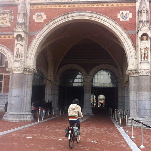 รูปภาพถ่ายที่ พิพิธภัณฑ์แห่งชาติแห่งอัมสเตอร์ดัม โดย Pepijn H. เมื่อ 5/18/2013