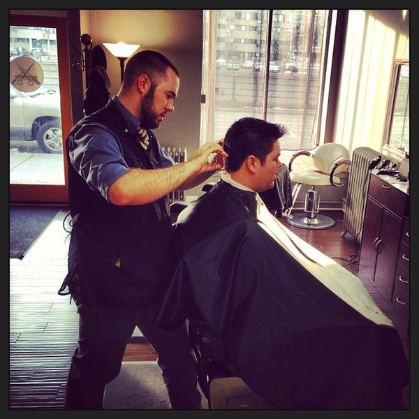 The Gentlemen S Barber Salon Barbershop In Rochester