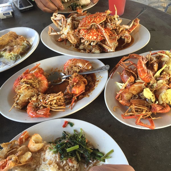 Seafood Restaurant D Tepian Sungai Teluk Intan