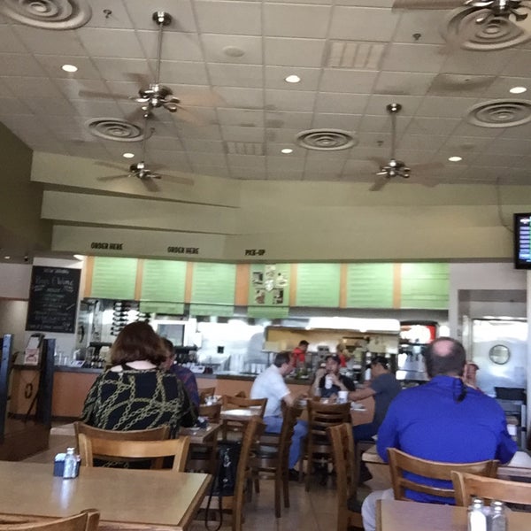 Photo taken at Oliver&#39;s Eatery by Thomas H. on 7/31/2018