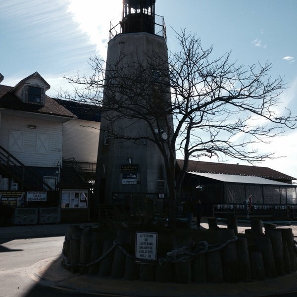 Foto tirada no(a) The Lighthouse por Sula em 11/8/2014
