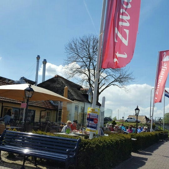 5/4/2016에 Evelyn S.님이 Restaurant Rondvaartbedrijf ‘t Zwaantje에서 찍은 사진