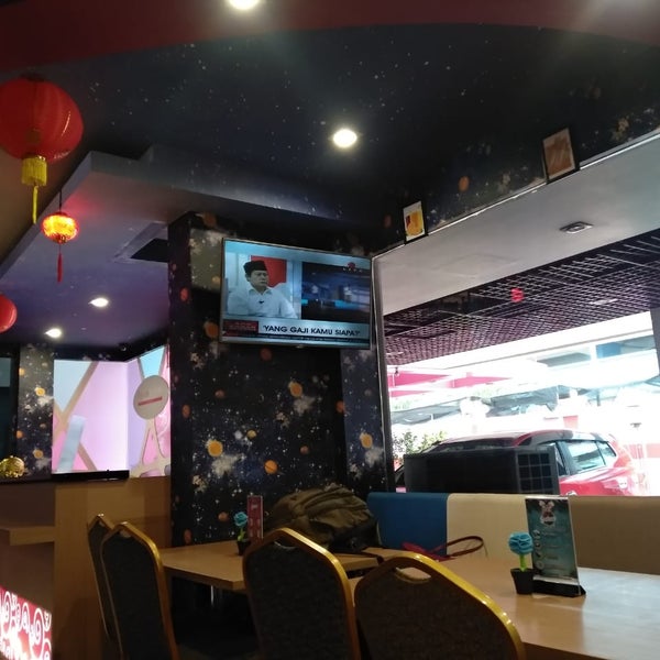 Foto diambil di favehotel Kelapa Gading oleh Wulan pada 2/2/2019
