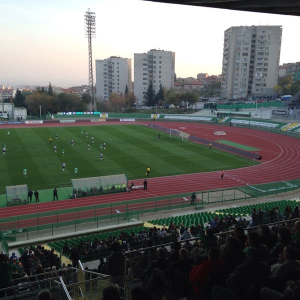 Das Foto wurde bei Стадион Берое (Beroe Stadium) von Chavdar M. am 11/3/2013 aufgenommen