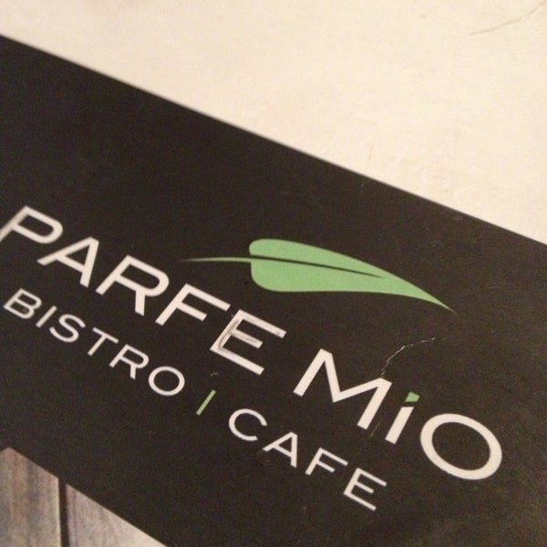 Photo taken at Parfe Mio by Zeze on 4/21/2013