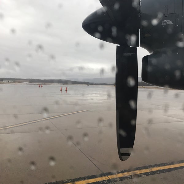 2/25/2017 tarihinde Marines A.ziyaretçi tarafından University Park Airport (SCE)'de çekilen fotoğraf