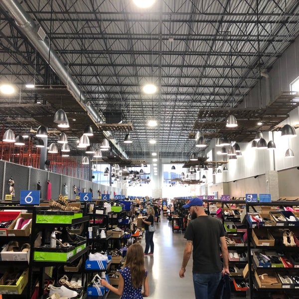 Photos at Zappos Outlet 9101 Minor Ln