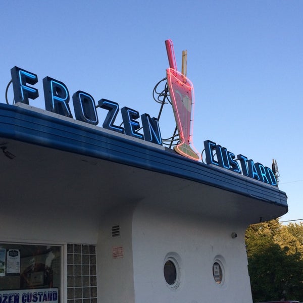 7/17/2014에 Steve S.님이 Original Frozen Custard에서 찍은 사진