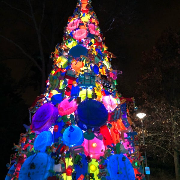 รูปภาพถ่ายที่ Indianapolis Museum of Art (IMA) โดย Steve S. เมื่อ 1/1/2020