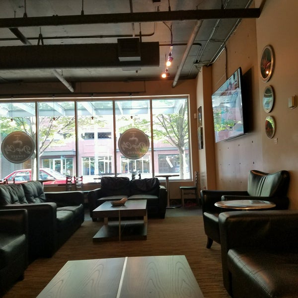 9/18/2016 tarihinde Jack R.ziyaretçi tarafından Drip City Coffee'de çekilen fotoğraf