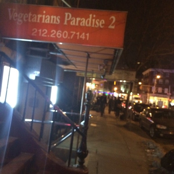 Photo taken at Vegetarian&#39;s Paradise 2 by DJ SNAP on 2/25/2014