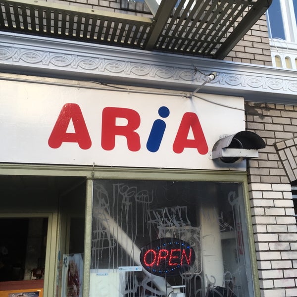 Foto scattata a Aria Korean-American Snack Bar da Malkntnt il 9/4/2016