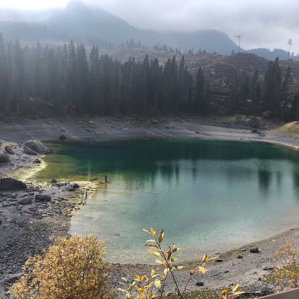 Lago di Carezza город
