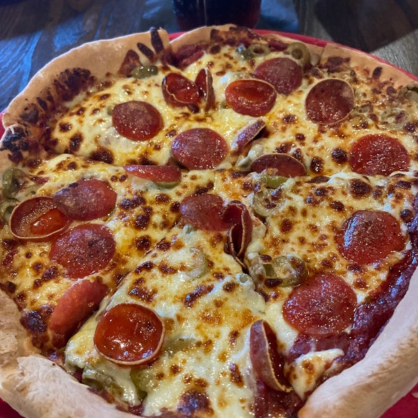 Minsky's Pizza Pizzeria