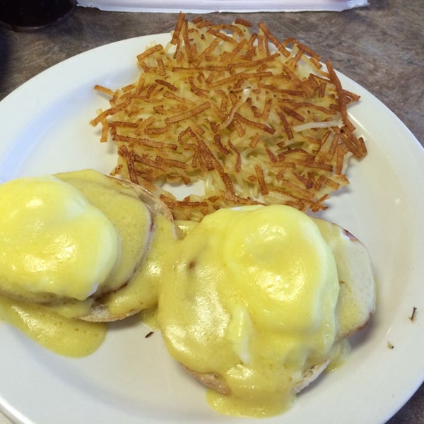 Colonial Kitchen Pancake House 7616 S Westnedge Ave