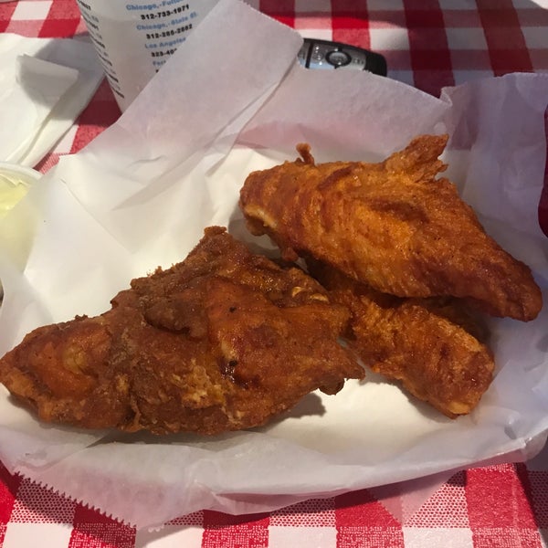 Чикен гусь. Чикен гусь. Тушка гуся. Fried chicken wings. Чикен гусь.