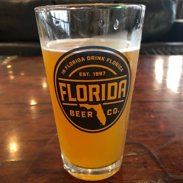 รูปภาพถ่ายที่ Florida Beer Company โดย Travis F. เมื่อ 8/4/2019