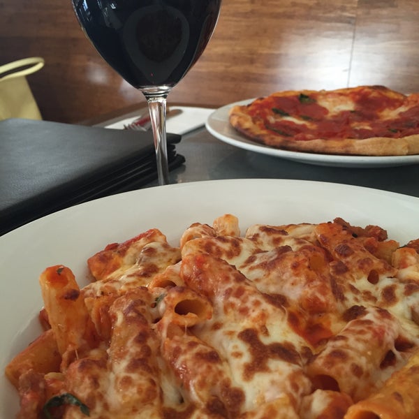 Photo taken at Azzurro Pizzeria e Enoteca by MJ L. on 8/8/2015