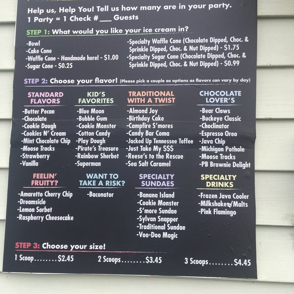 Sundaes On Sylvan Ice Cream Parlor in Rome City