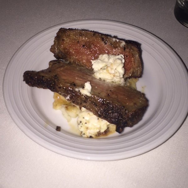 Foto tomada en Steak House No. 316  por Matt E. el 8/24/2015