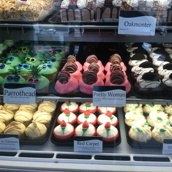 Photo taken at Oakmont Bakery by Jessica W. on 3/8/2013