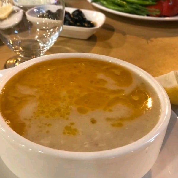 รูปภาพถ่ายที่ Şefin Yeri Restaurant โดย Ayşegül Ö. เมื่อ 8/26/2021