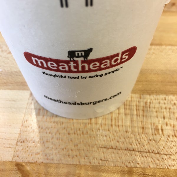 Photo taken at Meatheads Burgers &amp; Fries by Roy M. on 9/19/2017