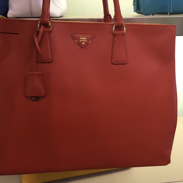 authentic prada outlet online
