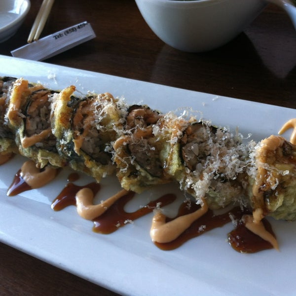 Photo taken at Sushi On The Rock by Sara Y. on 2/22/2013