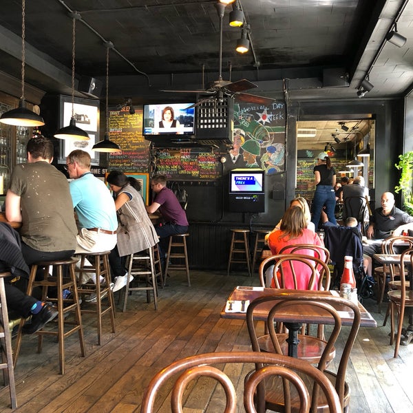 6/3/2019 tarihinde Danilo T.ziyaretçi tarafından Kenn&#39;s Broome Street Bar'de çekilen fotoğraf