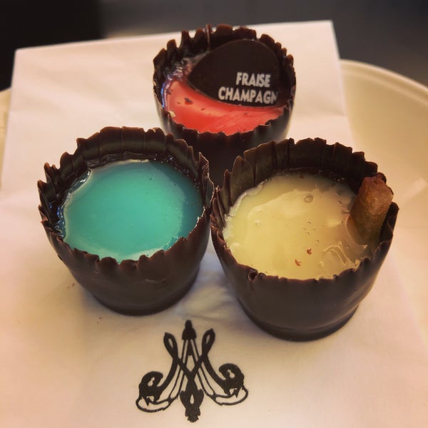 Photo taken at Marie Antoinette Chocolatier by Ⓜ️aggie🦋 on 3/30/2019