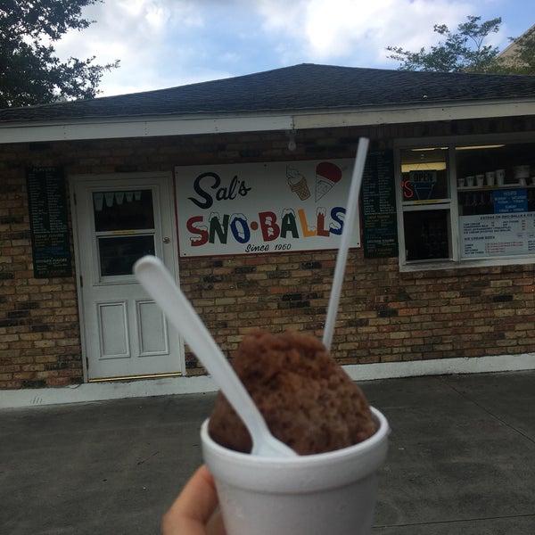 Photo taken at Sal&#39;s Sno-Ball Stand by Rebecca S. on 8/6/2019