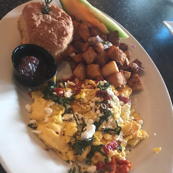 Photo taken at Hash House A Go Go - Plano by PK O. on 9/28/2017